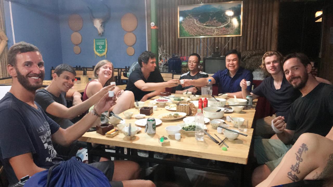 Green Hill Hostel & Tour 하 기앙 외부 사진
